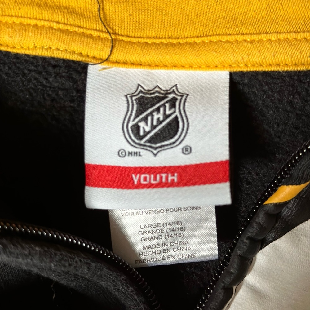 bruins youth zip up hooded sweatshirt